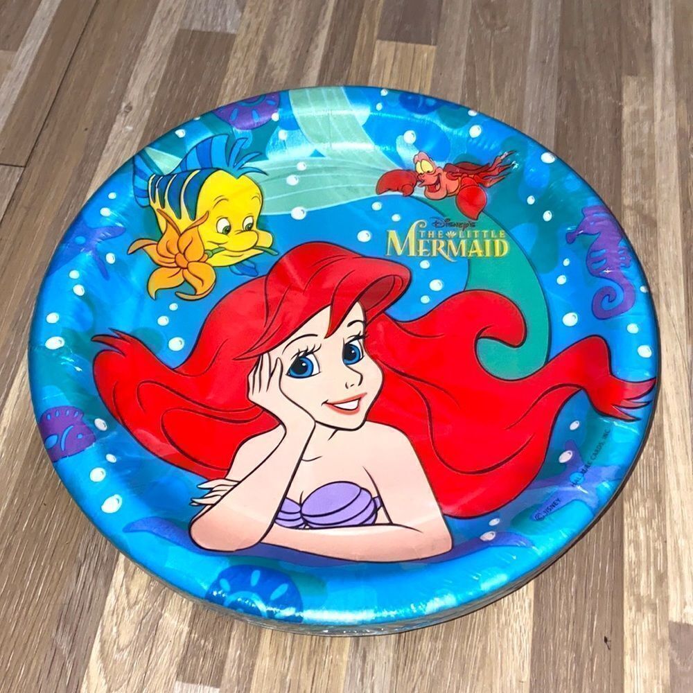 Little mermaid Disney plates party supplies decorations princess Ariel Disney